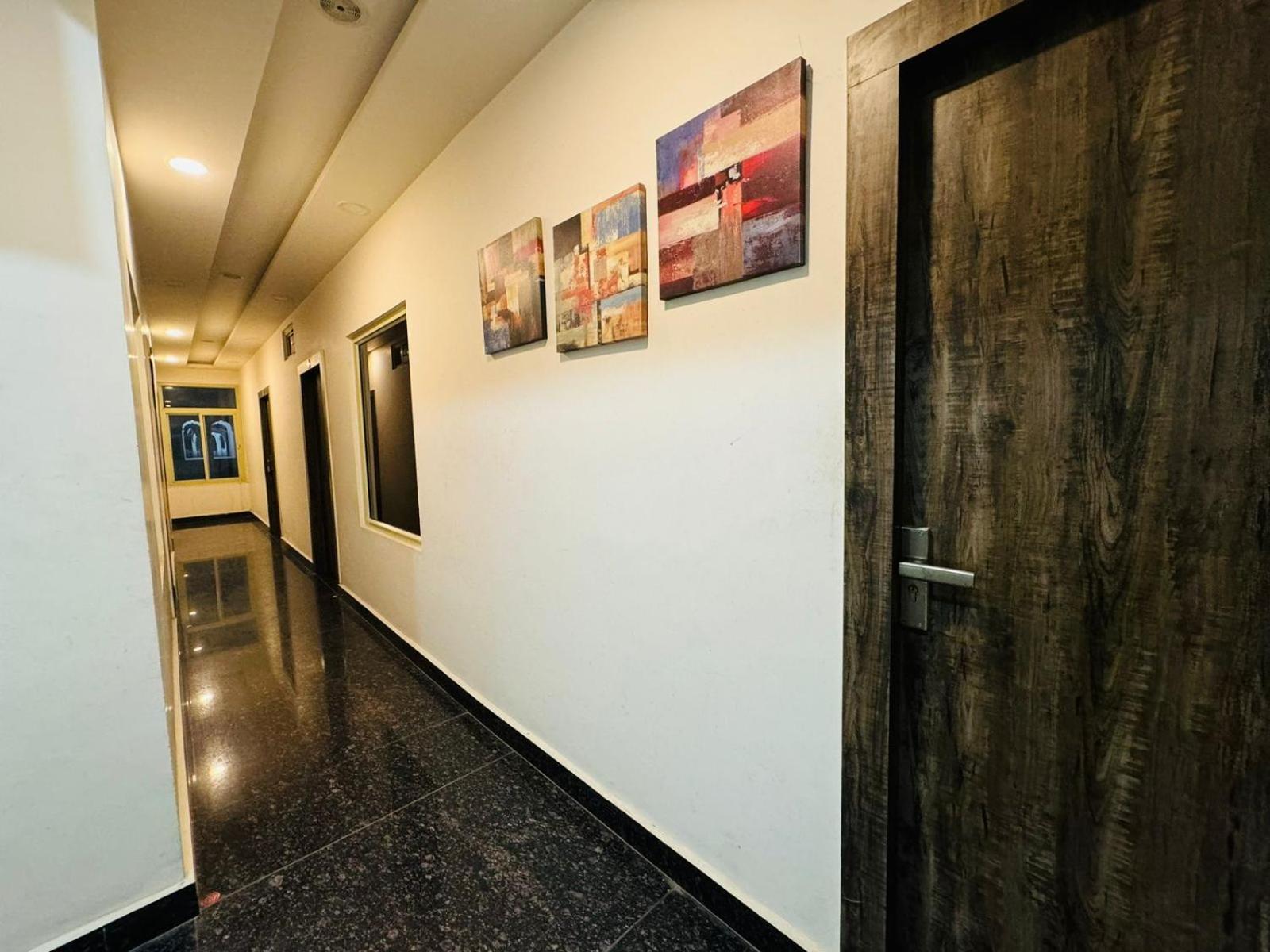 Hotel Pearl Inn Rudrapur Dış mekan fotoğraf