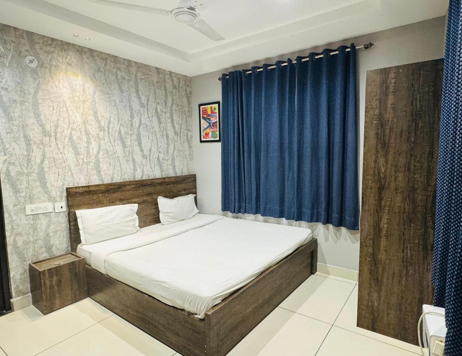 Hotel Pearl Inn Rudrapur Dış mekan fotoğraf